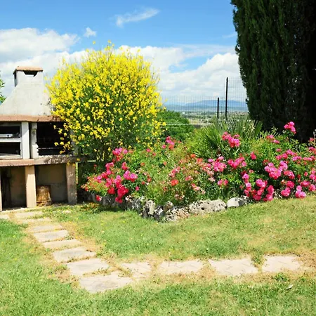 By Interhome Villastrada (Umbria)